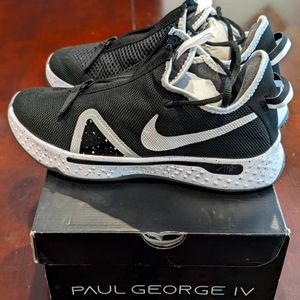 Nike Paul George 4 Basketball shoes